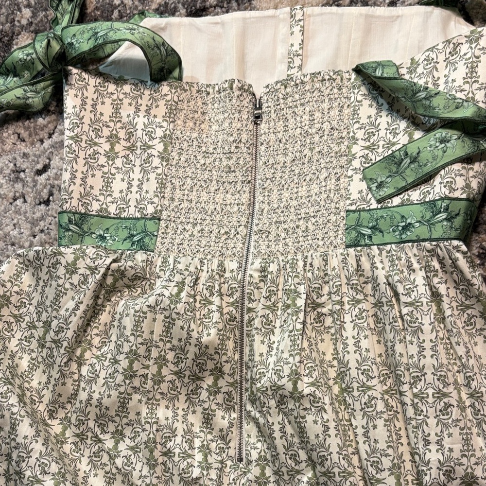 Alice + Olivia Green Floral Tie-Strap Girls' Dress - Picture 5 of 5